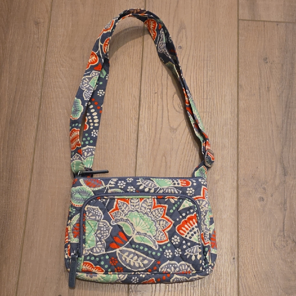 Vera Bradley Nomadic Floral Retired Pattern Shoulder Or Crossbody Bag